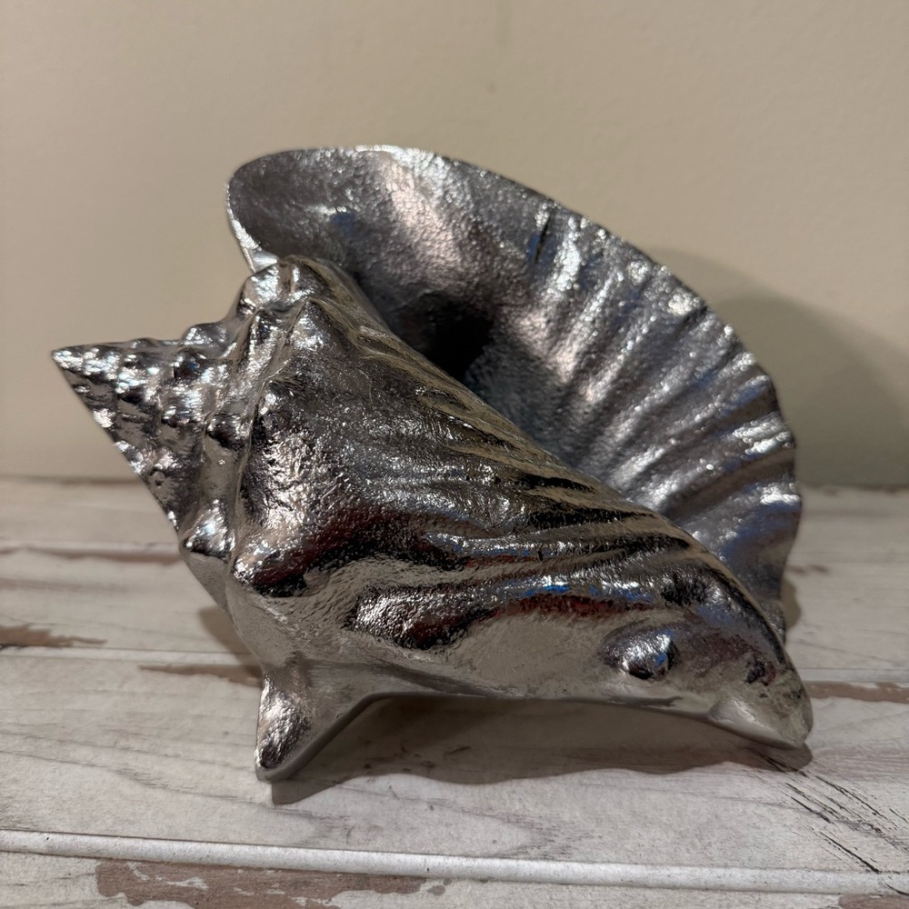 Beautiful Stainless Steel Conch Shell Statue